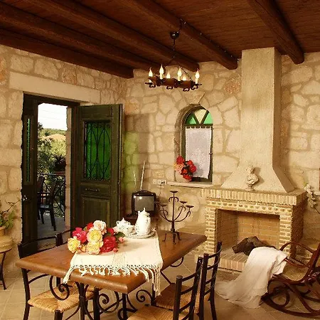 Alomata Hotel